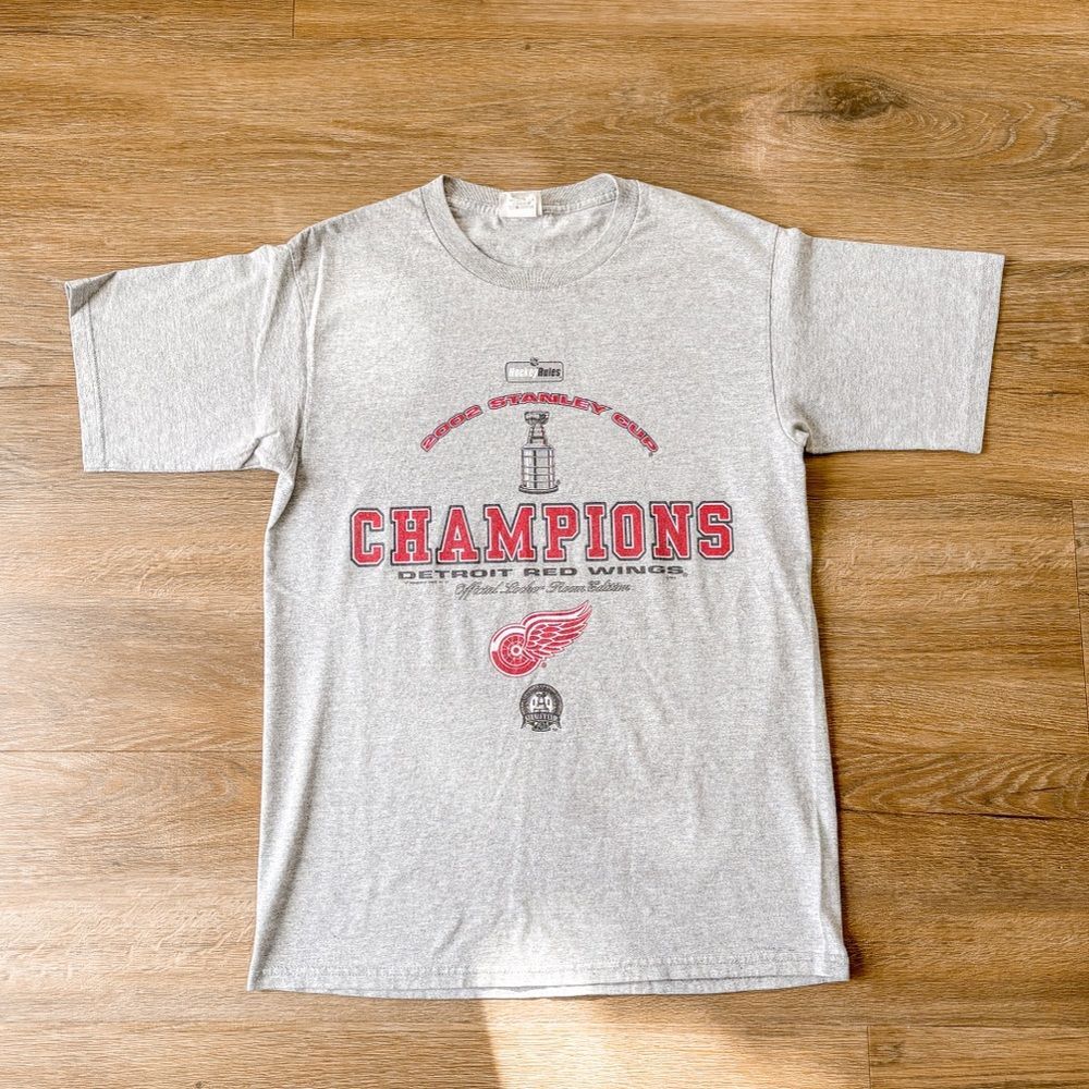 Men’s Redwings Grey Tshirt M